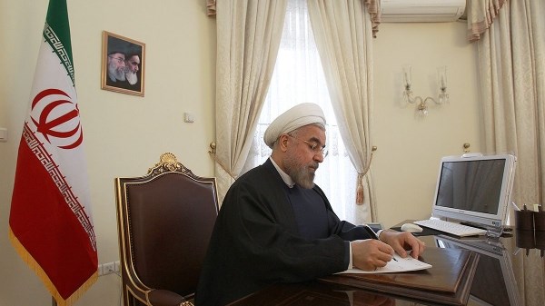 وزیر صمت برکنار شد/ حکم روحانی برای سرپرستی «مدرس خیابانی»