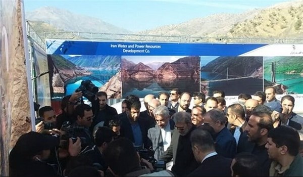Iran Inaugurates 25 Water, Power Industry Projects