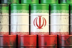 Minister Stresses US’ Failure to Cut Iran’s Oil Export to Zero