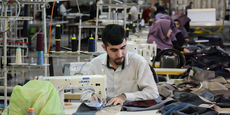پرداخت 26.5 هزار میلیارد تومان تسهیلات به بنگاه‌های کوچک و متوسط و طرح‌های نیمه‌تمام