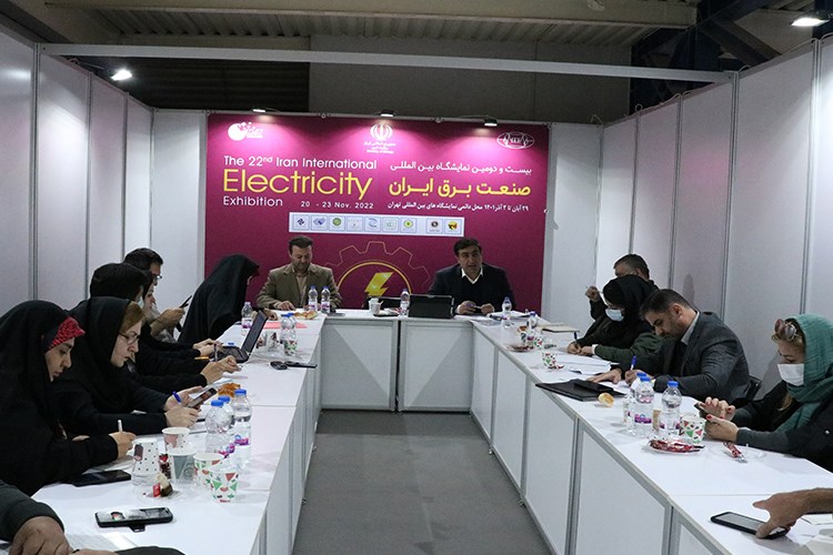 دورخیز وزارت نیرو برای جبران مابه‌التفاوت نرخ تکلیفی و تمام‌شده برق در سه ماه پایانی امسال