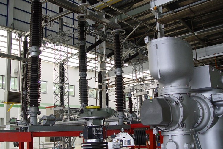 تولید سوئیچ های متوسط و فشار قوی در شرکت پارس سوئیچ