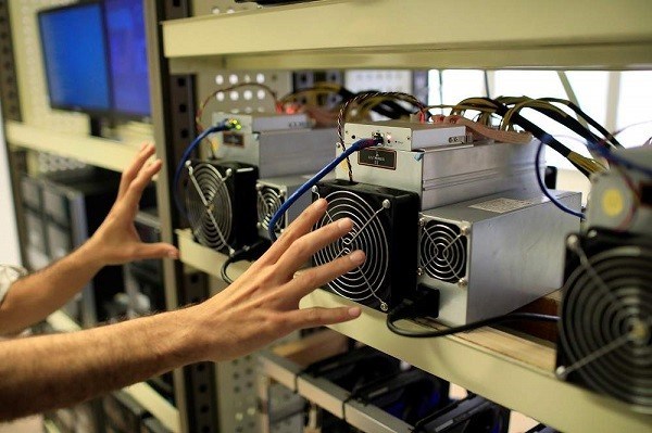 استفاده نیم درصد برق ایران در تولید بیت کوین