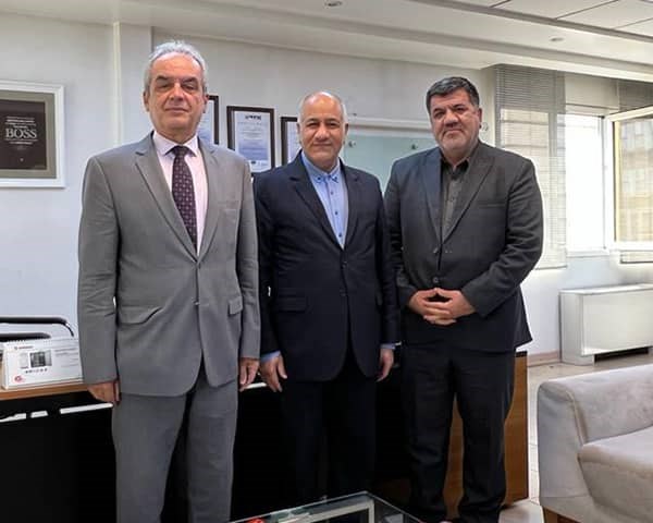 دیدار سفیر جمهوری اسلامی ایران در سنگال با مدیرعامل شرکت صانیر