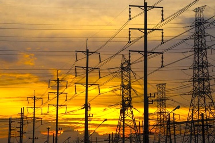 مجوز مجلس به بخش خصوصی برای صادرات برق