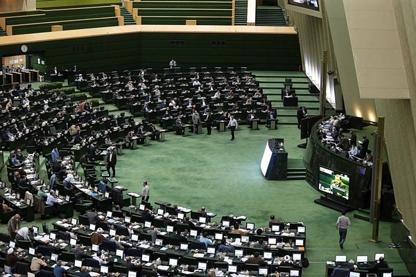 گزارش جلسه علنی مجلس به تاریخ 20 مهر/ بررسی طرح مانع‌زدایی از توسعه صنعت برق