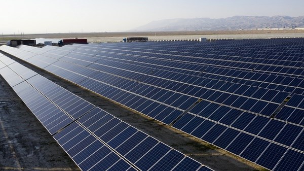 حمایت دولت از احداث نیروگاه‌های برق خورشیدی در منطقه ویژه لامرد