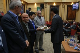 رونمایی از صدمین شماره نشریه ستبران