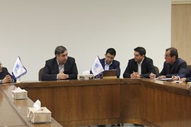 دیدار با مهندس کردی مدیر عامل توانیر در حاشیه ضیافت افطار سندیکا