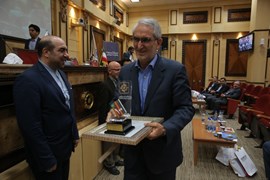 رونمایی از صدمین شماره نشریه ستبران