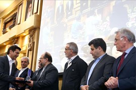 نخستین همایش تشکل‌های اقتصادی و تقدیر از سندیکا به عنوان برترین تشکل  