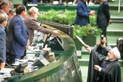 کرونا کسری بودجه ایران را افزایش می‌دهد