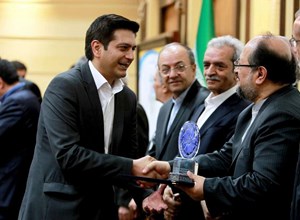 نخستین همایش تشکل‌های اقتصادی و تقدیر از سندیکا به عنوان برترین تشکل  